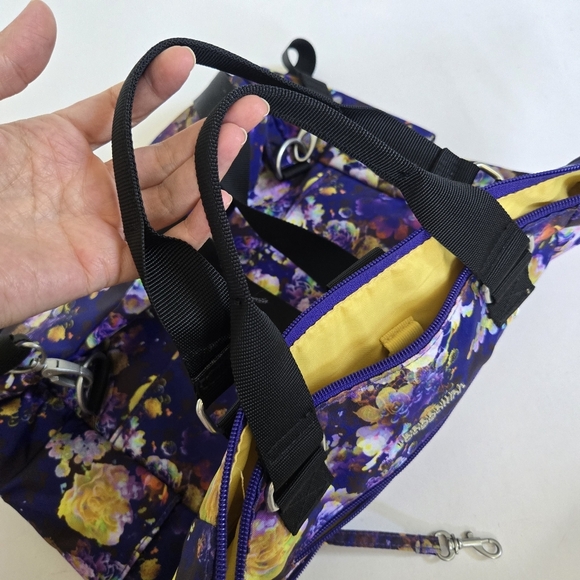 Baggallini All Set 3 in 1 Tote Backpack Travel Bag RFID-blocking technology - Picture 2 of 15